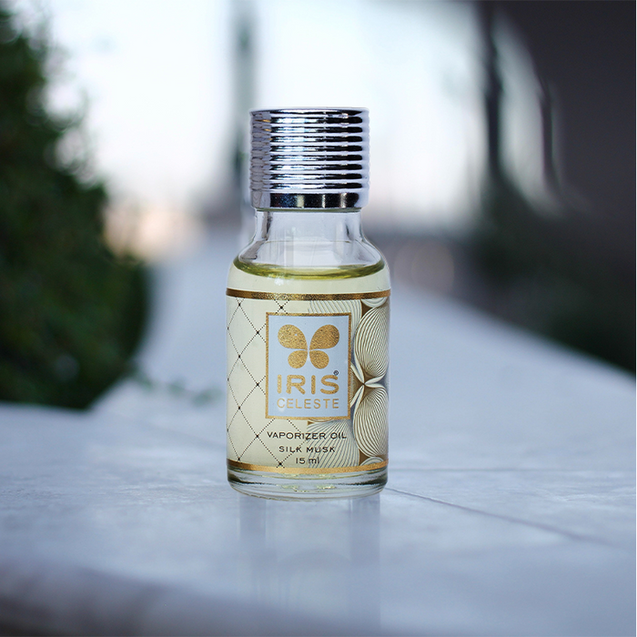 iris-celeste-silk-musk-fragrance-vaporizer-oil-3