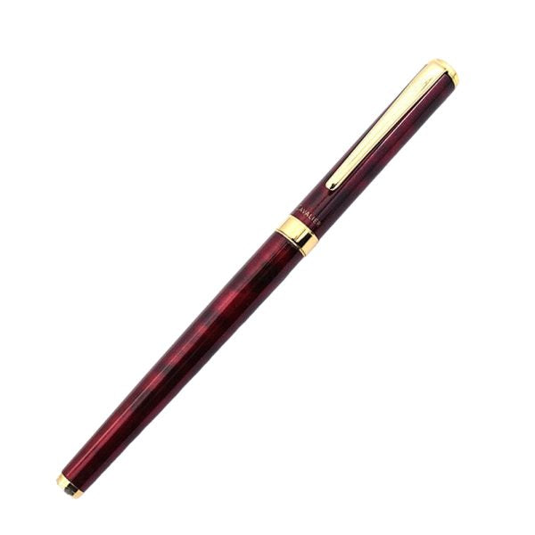 pilot-cavalier-black-&-red-GT-fountain-pen-(M)-close-view