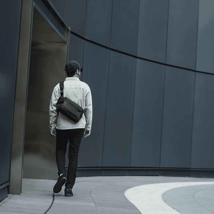 Tomtoc Explorer - T21 Slingbag M 11/7L Black