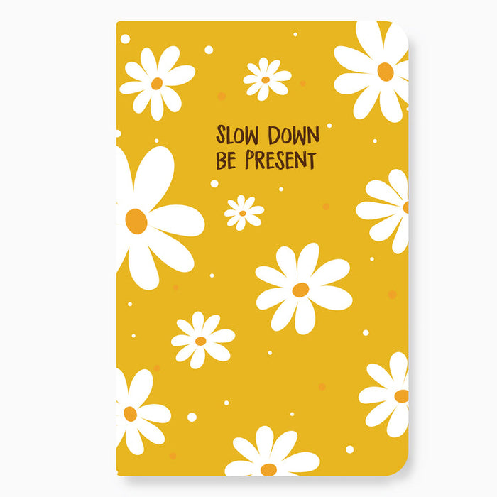 factor-note-pursuit-series-daisy-days-notebook-front-cover-view