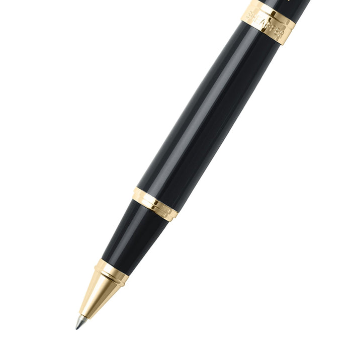 sheaffer-300-9325-glossy-black-with-gold-trims-rollerball-pen-nib-view