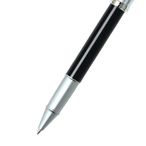 sheaffer-9313-100-glossy-black-and-brushed-chrome-rollerball-pen-nib-view