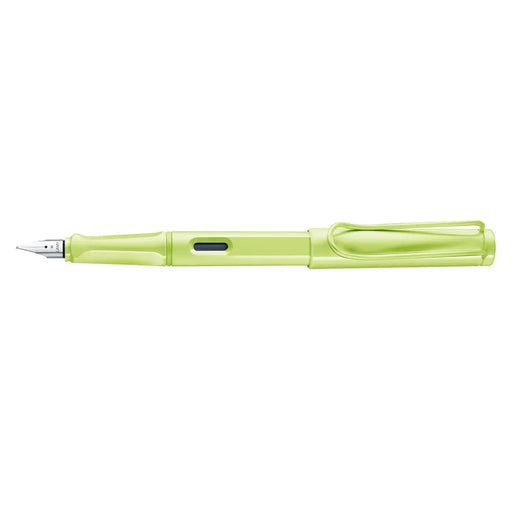 lamy-0D0-safari -fountain-pen-(M)-spring-green-side-view