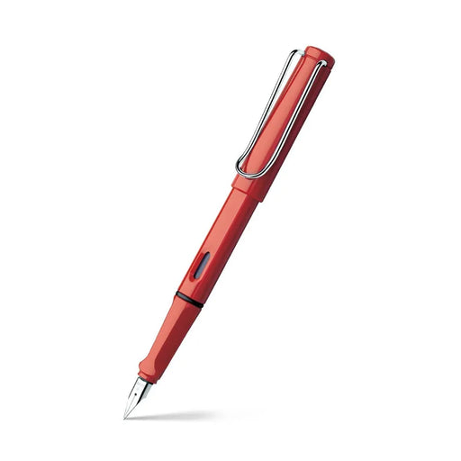 lamy-safari-016-fountain-pen-broad-red-with-chrome-plated-clip-front-view